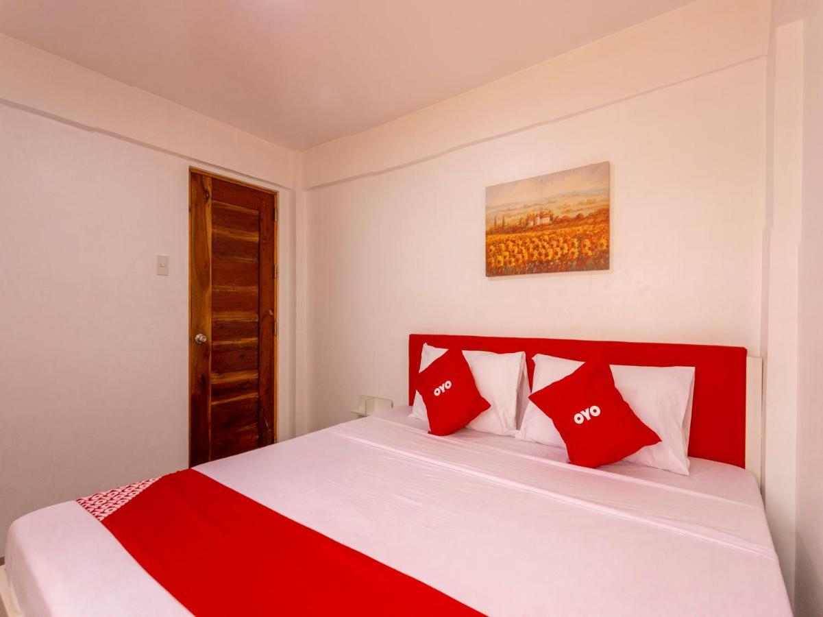 Capital O 806 Pattaui Residences Taguig Luaran gambar