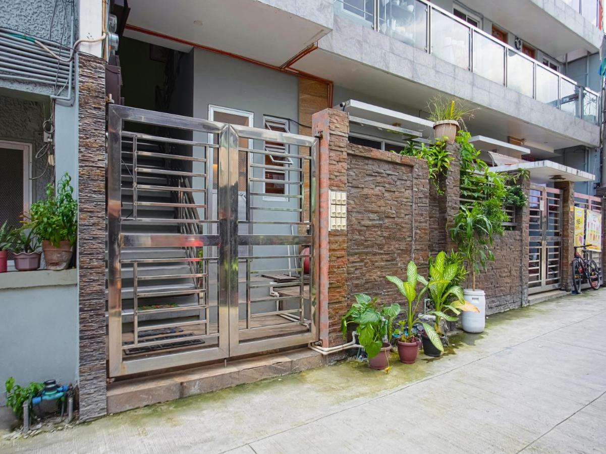 Capital O 806 Pattaui Residences Taguig Luaran gambar